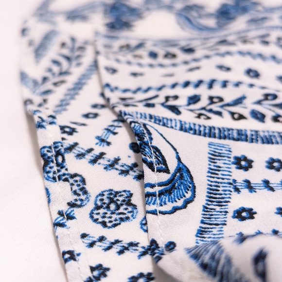 Blouse - Picture 4 of 6